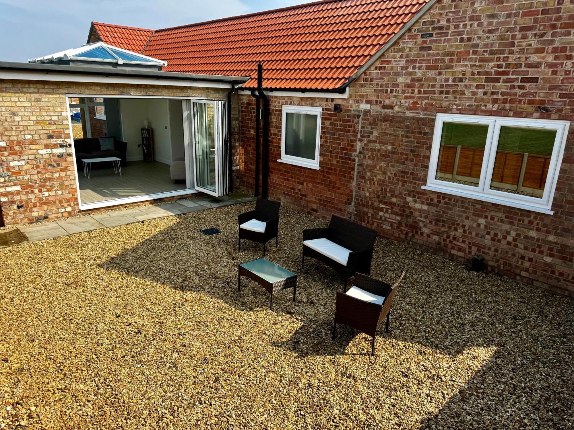 Luxury Isla Cottages, Bourne! Dog-Friendly, Countryside Views, Garden, Parking, 5Mins Pubs - Family Holiday Kültér fotó