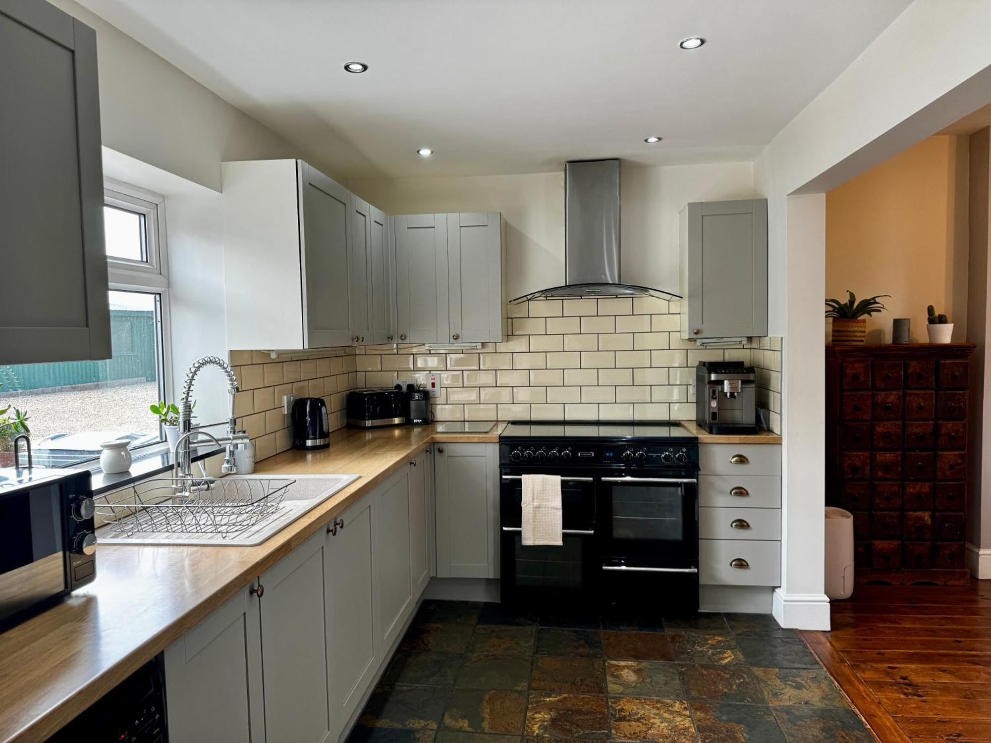 Luxury Isla Cottages, Bourne! Dog-Friendly, Countryside Views, Garden, Parking, 5Mins Pubs - Family Holiday Szoba fotó